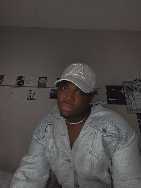 Nathaniel Duvale Po OnlyFans