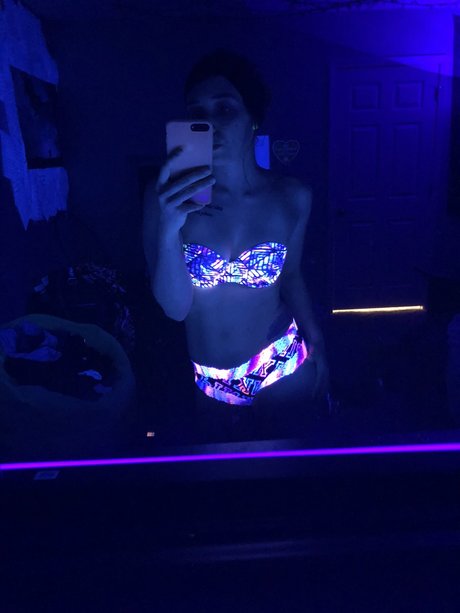 Sweet amp amp Sassy Midwest Dream Girl_ OnlyFans Striptease