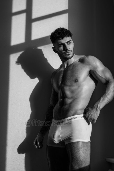 FitNarad OnlyFans Brüste Bild