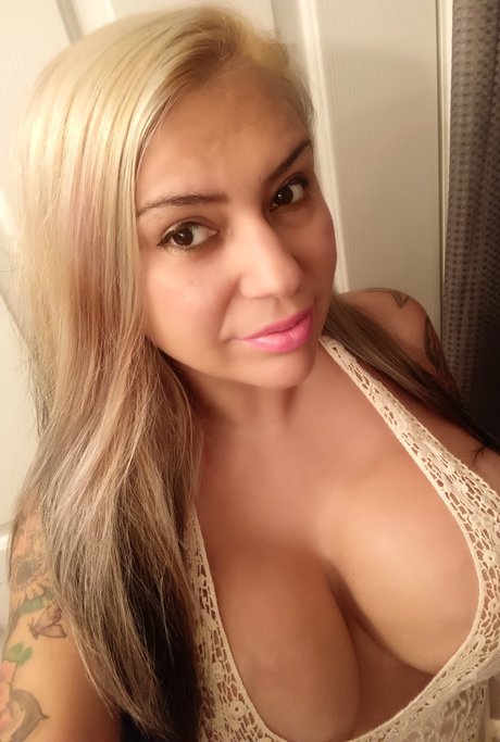 Crissy Ann OnlyFans Bilder