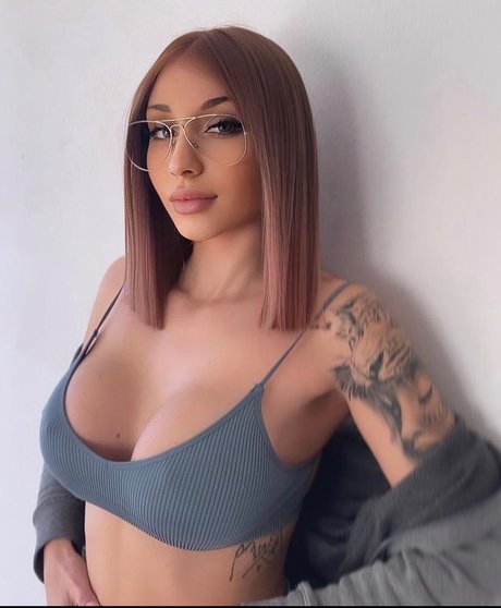 V DEOCALL LUUU_ Neue geleakte OnlyFans-Inhalte