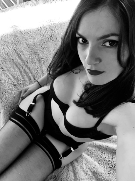 C cilia De Lys OnlyFans Fotos