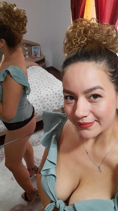 Crisxxx PL_ OnlyFans Leaks Nacktbilder