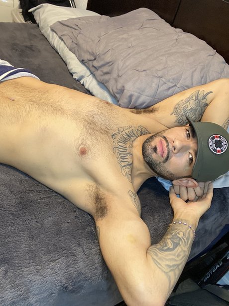 Raymond A Cota Bilder OnlyFans