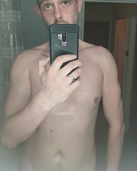 Naughtysideof OnlyFans-Bild