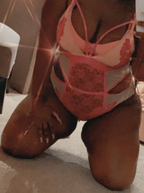 Kat Eyes OnlyFans Porno