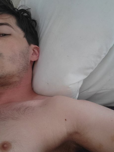 Naughty Nerd Nacktpornos auf OnlyFans