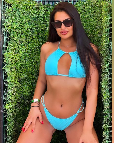 Cristina Adelina VIP OnlyFans Modelfoto