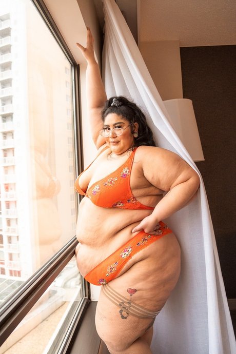 Crystal Blue 420 PPV OnlyFans Leak