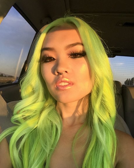 Casshole Yee OnlyFans-Model