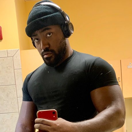 CRAIG ALLEN FILMS NurlyFans-Brüste