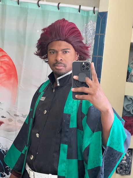 Black Gurren Nacktbilder von OnlyFans