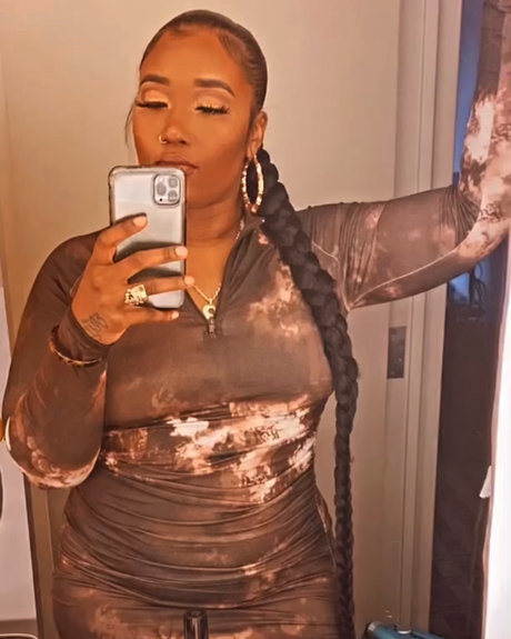 Beee sKitchen XXX Leak OnlyFans