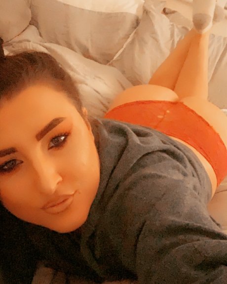 Angie B Leaks von Nacktbildern auf OnlyFans