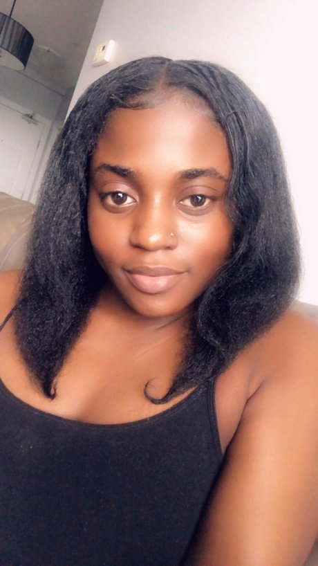 Chocolate Strawberry_ Nackt OnlyFans