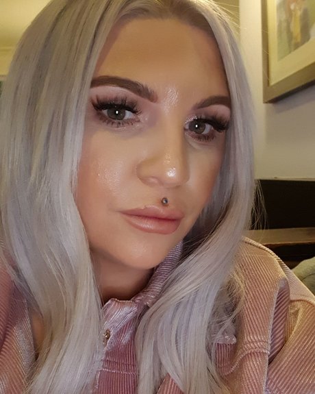 Nelly Sheff Bilder OnlyFans