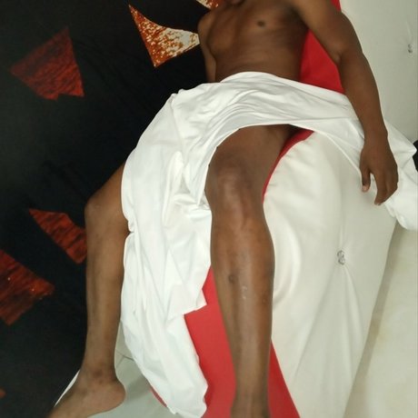 HOT BLACK SHAME NEGRO CALIENTE VERGON OnlyFans-Model