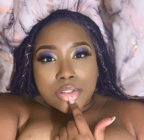 Nickyxnoir NSFW OnlyFans