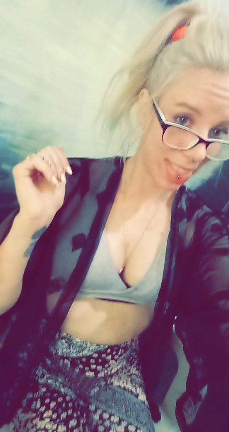 Nicholle Evol Nacktbilder von OnlyFans