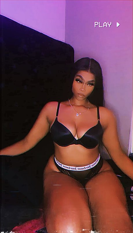 Nezunet_ OnlyFans geleakter Pornografie