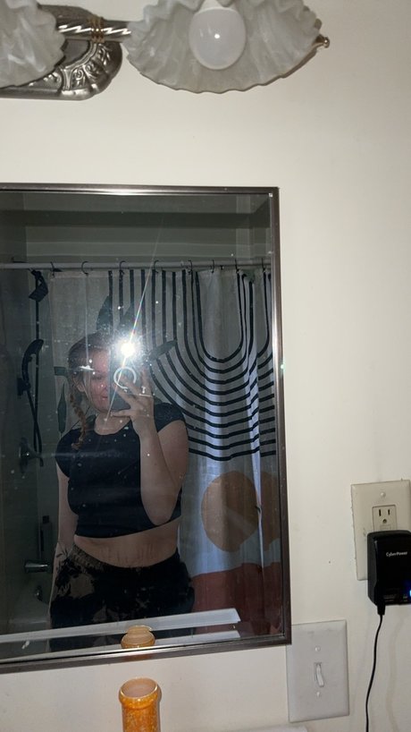 Nevaeh Ostrander OnlyFans Inhalte