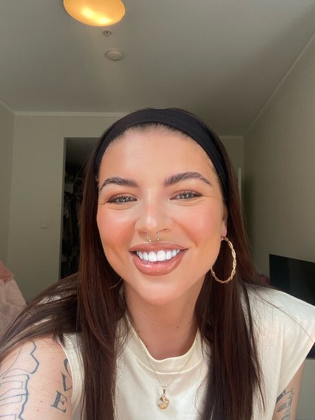 Bethany spiby OnlyFans kostenlos