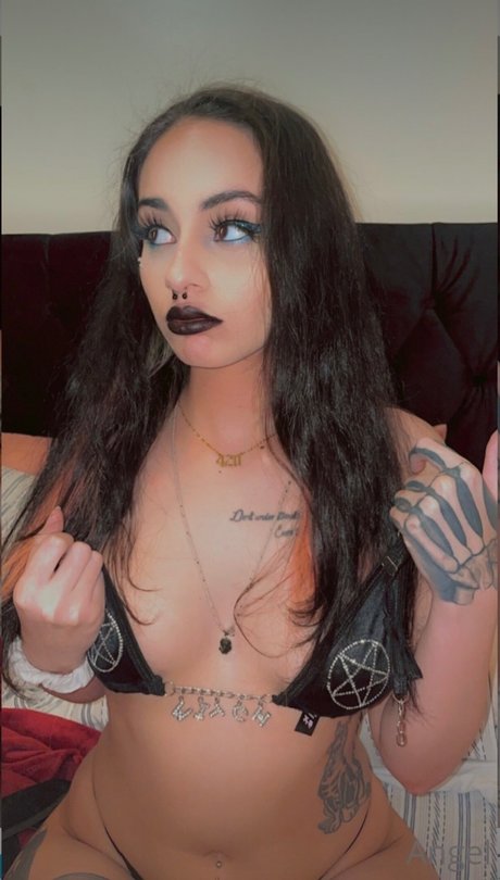 _nadiangel Bilder OnlyFans