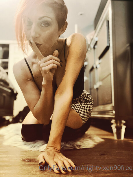 _PETITE HIP HOP VIXEN_ OnlyFans öffentliche Fotos OnlyFans