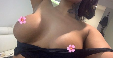 CLEO OnlyFans-Bild