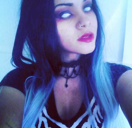 Noctem Mori Nacktbilder von OnlyFans