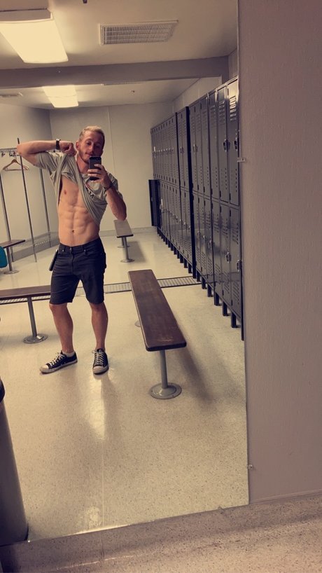 Noah q OnlyFans Nacktbilder geleakt