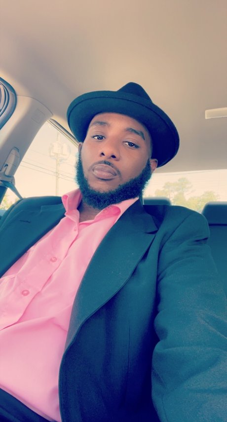 OG BIG GIRTH OnlyFans nackte Brüste