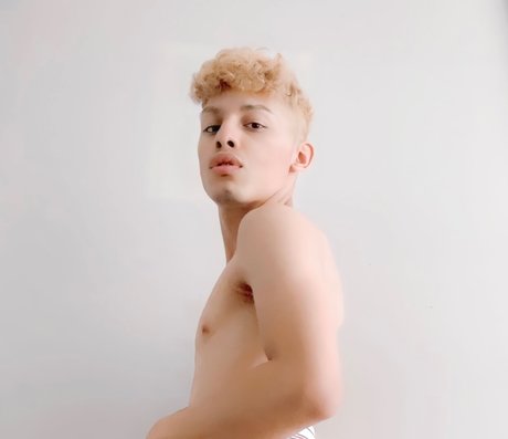 aimer l apollo Nacktbilder von OnlyFans geleakt