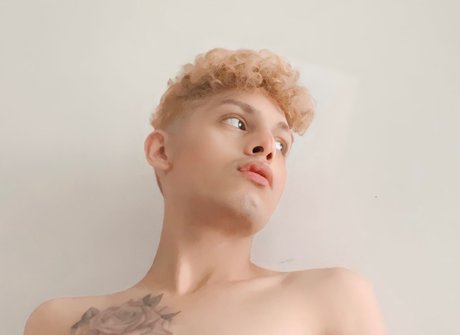 aimer l apollo OnlyFans XXX