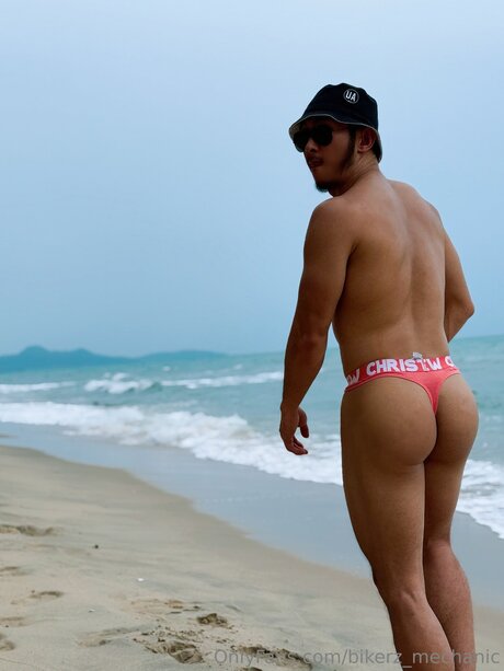 BANK Titten OnlyFans