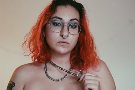 NISEMONO Gratis OnlyFans Inhalte