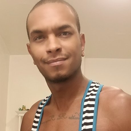 Nikoli Moore OnlyFans Porno