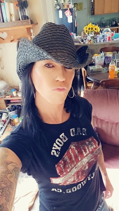 Nikki VonSixxx OnlyFans Porn