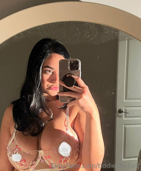 tiddiedbabe2 OnlyFans XX