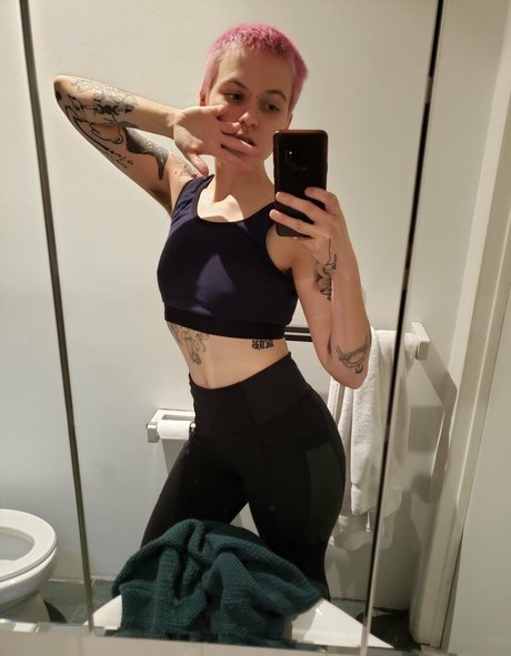 molotovcocktease Nacktbilder von OnlyFans geleakt