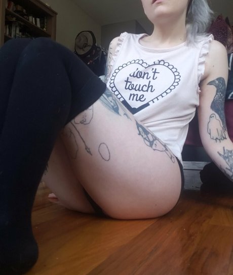 molotovcocktease OnlyFans Gratis-Inhalte