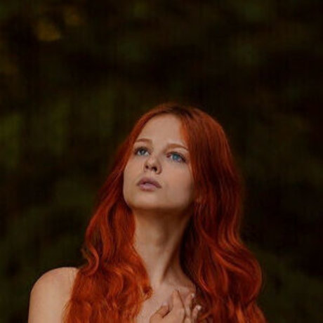 Sonia Red Fox Strip OnlyFans