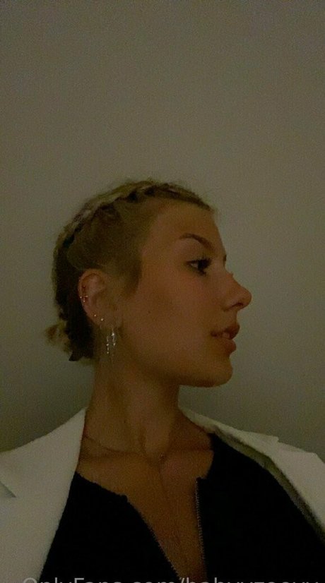 babyyzoeyy NurlyFans-Pornoleaks