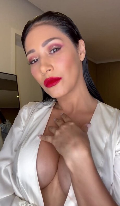 Simone E Simaria Heiße OnlyFans Inhalte