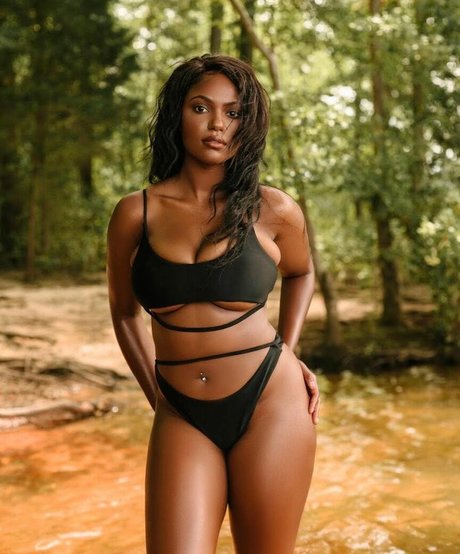 Sophia Cardinez OnlyFans