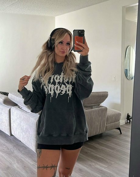 babyyessie OnlyFans Inhalte