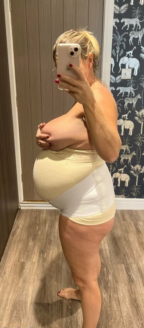 prettypregnant35 OnlyFans kostenlos geleakt