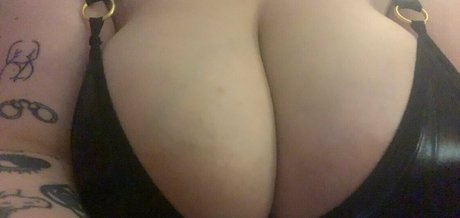 callmecaitlin17 NurlyFans-Brüste