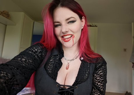 Ash Millman OnlyFans-Inhalte