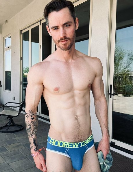 danbenson OnlyFans Inhaltstyp